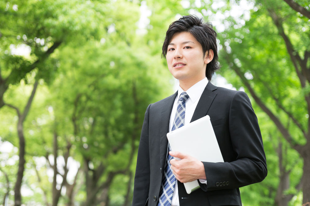 結婚相談所をおすすめするなら30代には安い場所がいい？理想的な結婚相談所の選び方