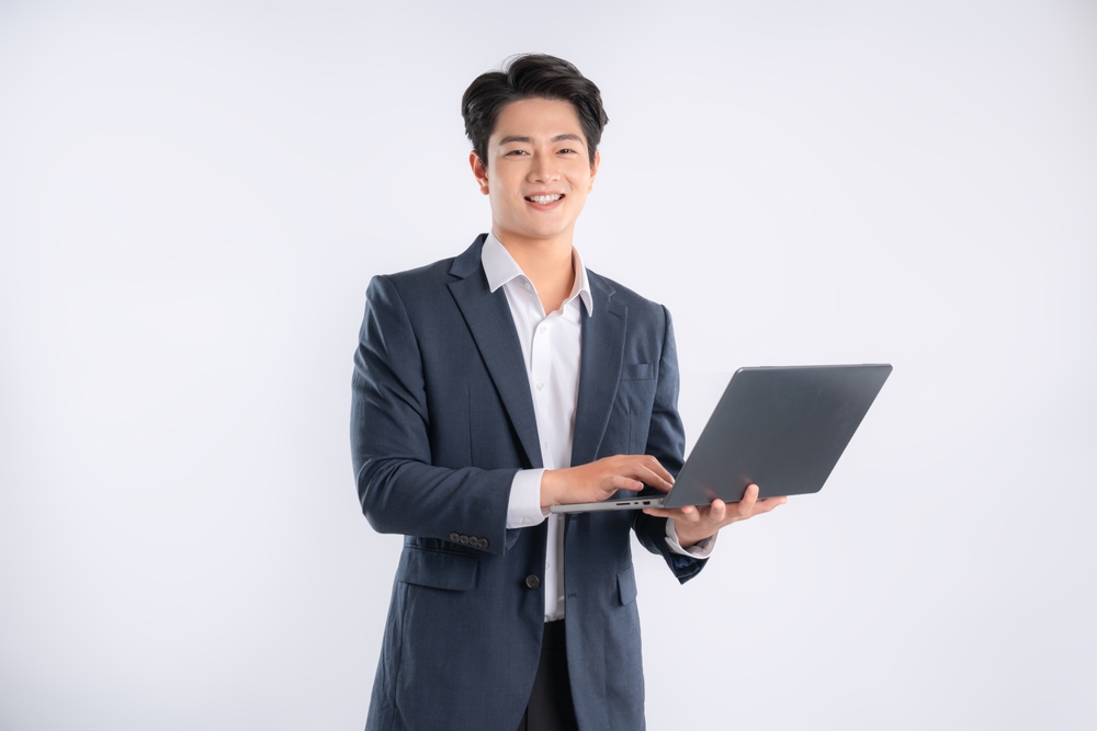 結婚相談所でWebのみで入会や成婚は可能？オンライン結婚相談所の内容について